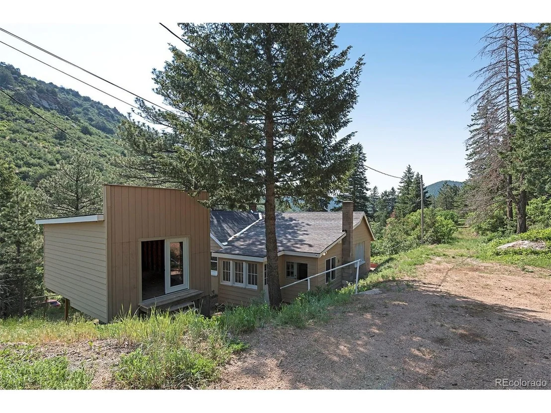 Photo of 2177 Hidden Valley Rd