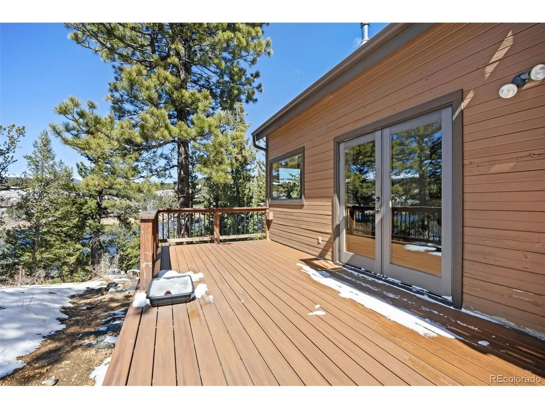Photo of 253 Alpine Dr