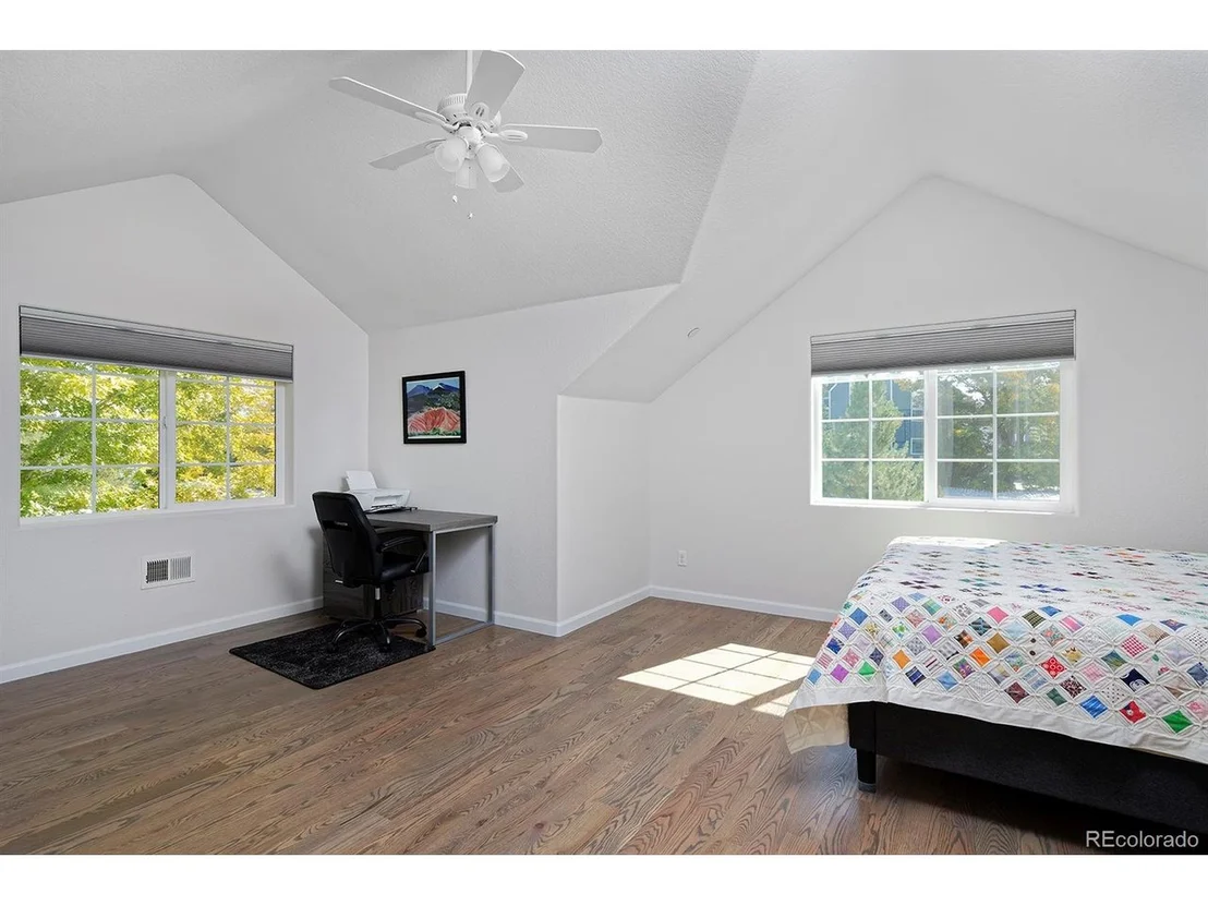 Photo of 11139 Bryant