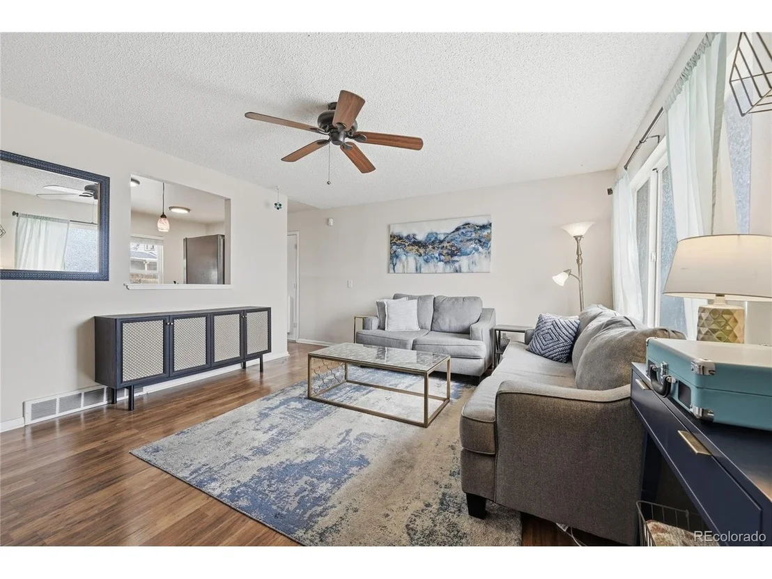 Photo of 1665 Sagrimore Cir