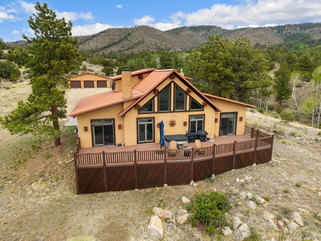 Photo of 40 Bear Ridge Rd