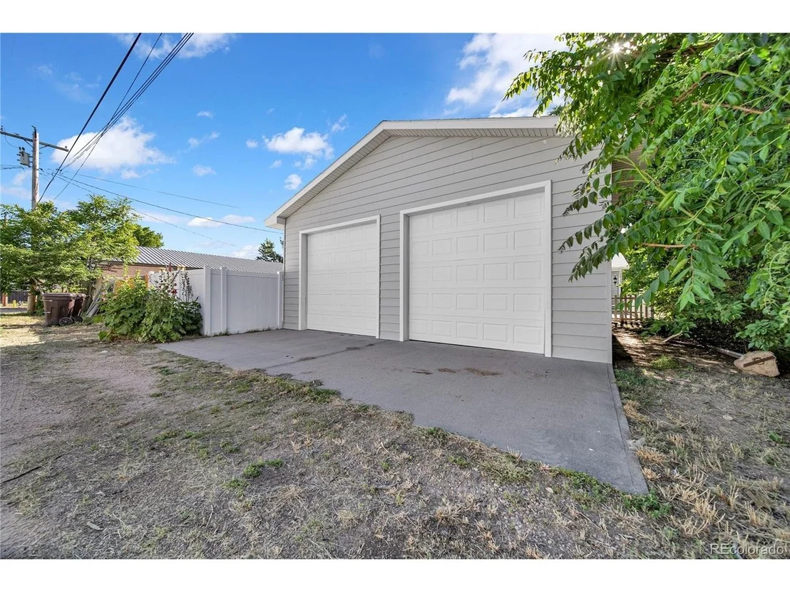 Photo of 450 Date Ave