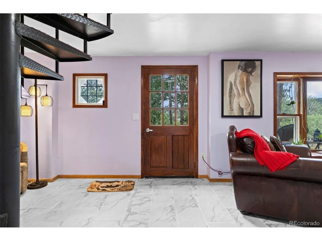 Photo of 41 Yew Ln