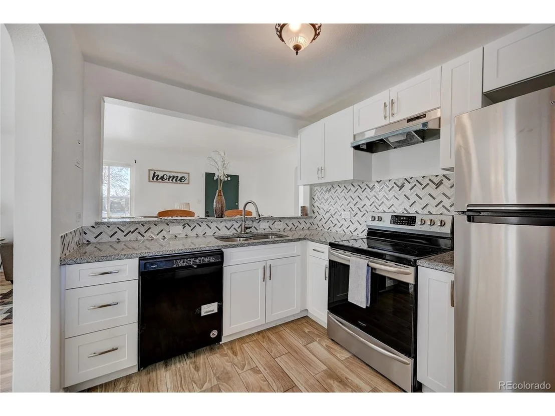 Photo of 3010 Locust St