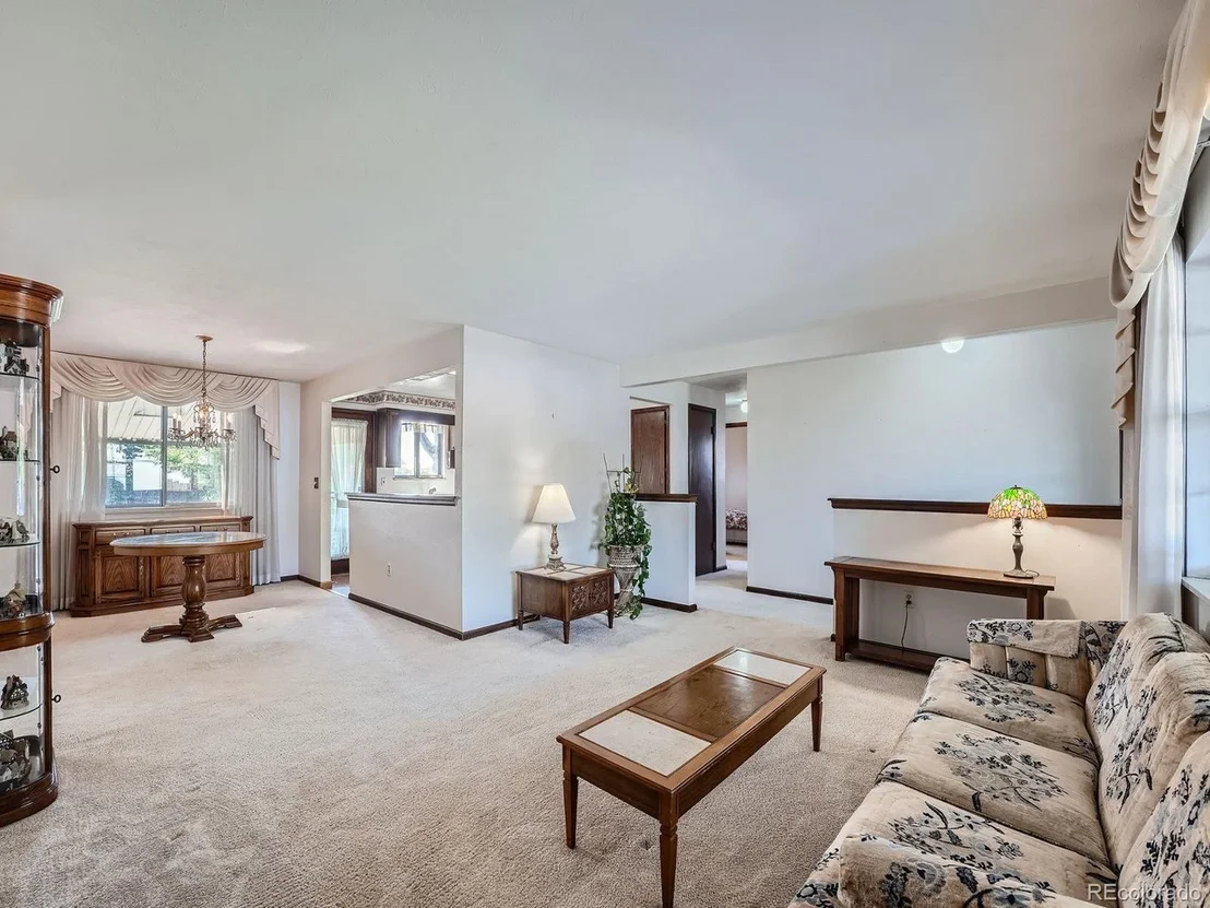 Photo of 603 Ouray Way