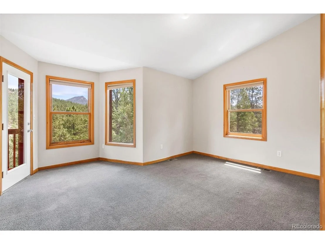 Photo of 16468 Ouray Rd