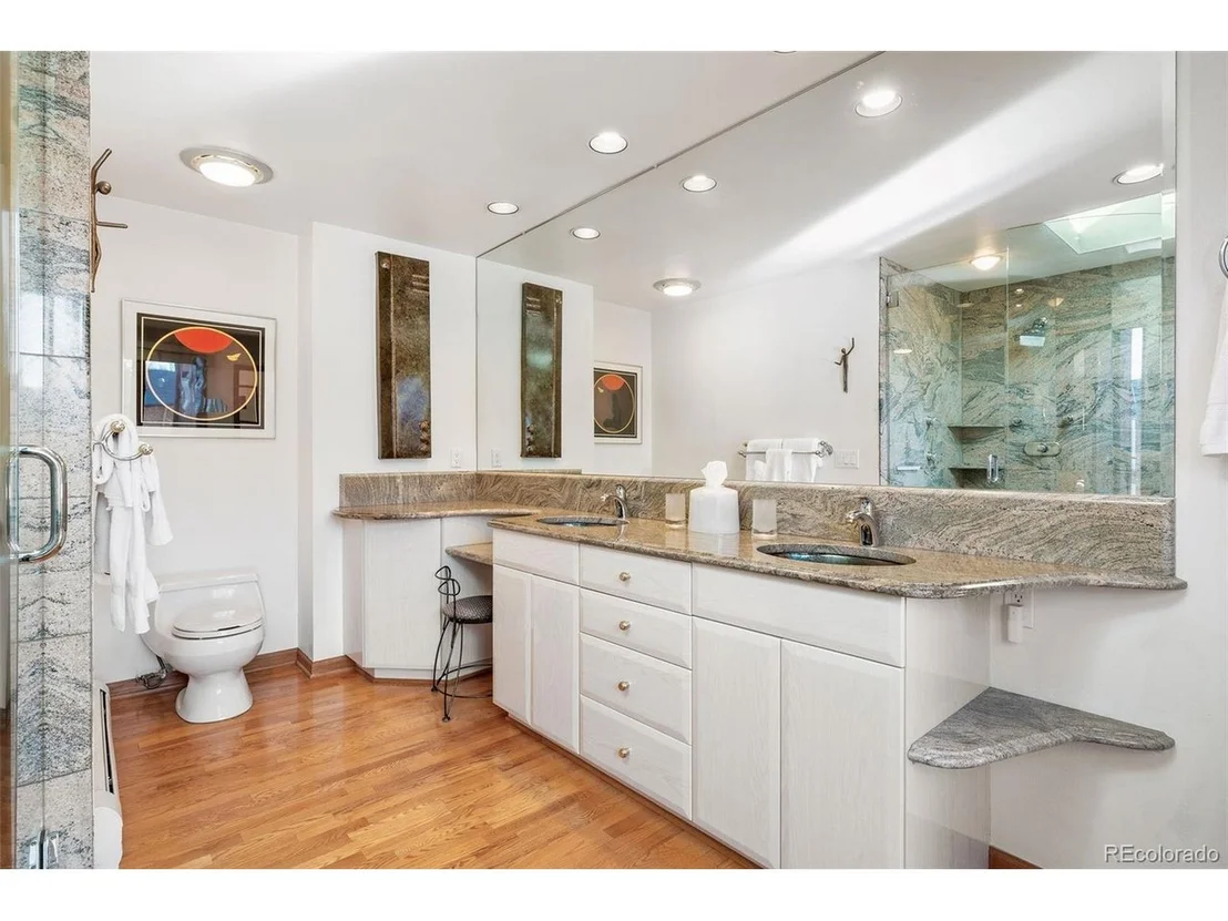 Photo of 625 Grape St