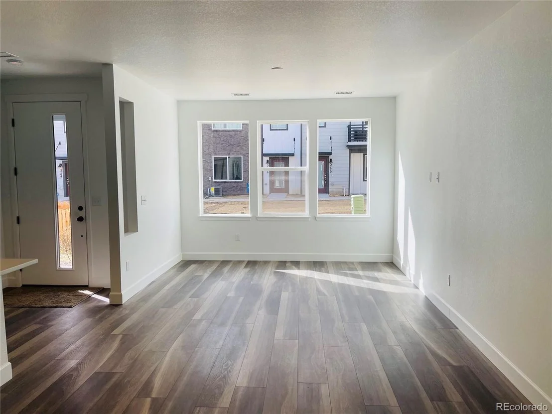 Photo of 5715 Van Gordon Way