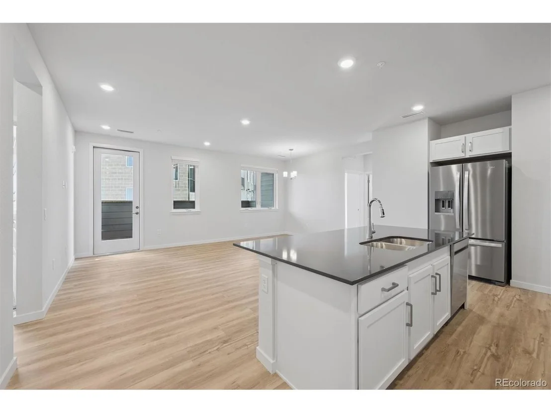 Photo of Unit 2206 at 485 Interlocken Blvd