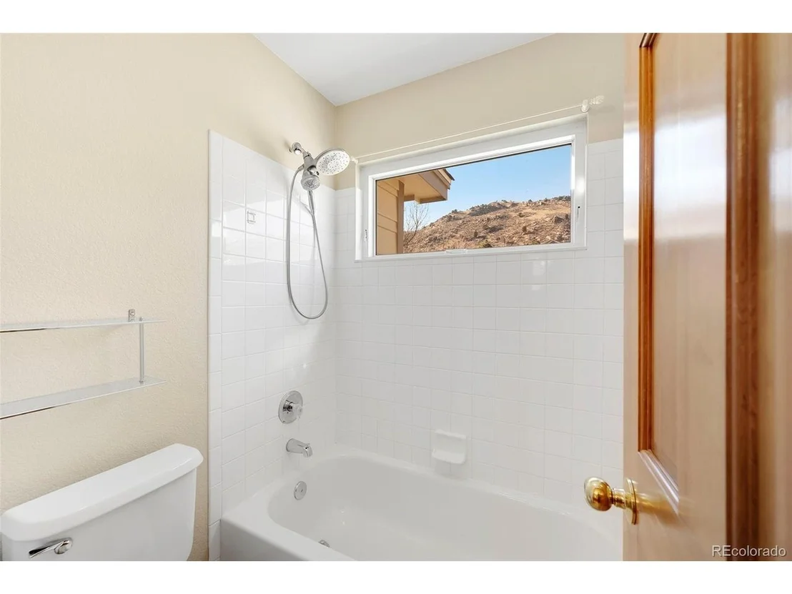 Photo of 173 White Ash Dr