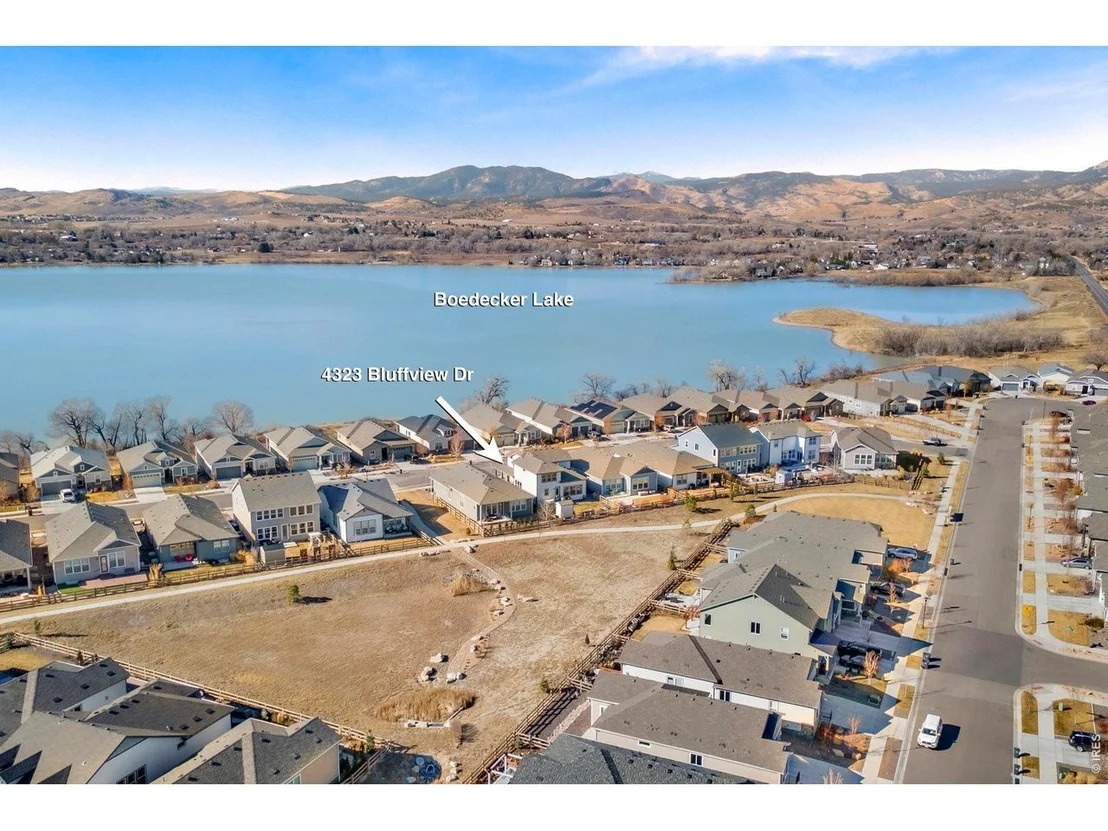 Photo of 4323 Bluffview Dr