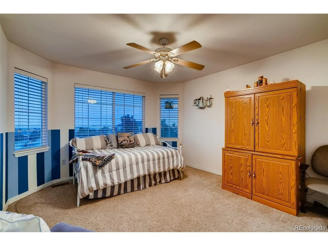 Photo of 935 Green Gables Cir Ct