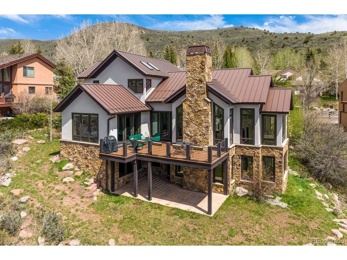 Photo of 800 June Creek Rd