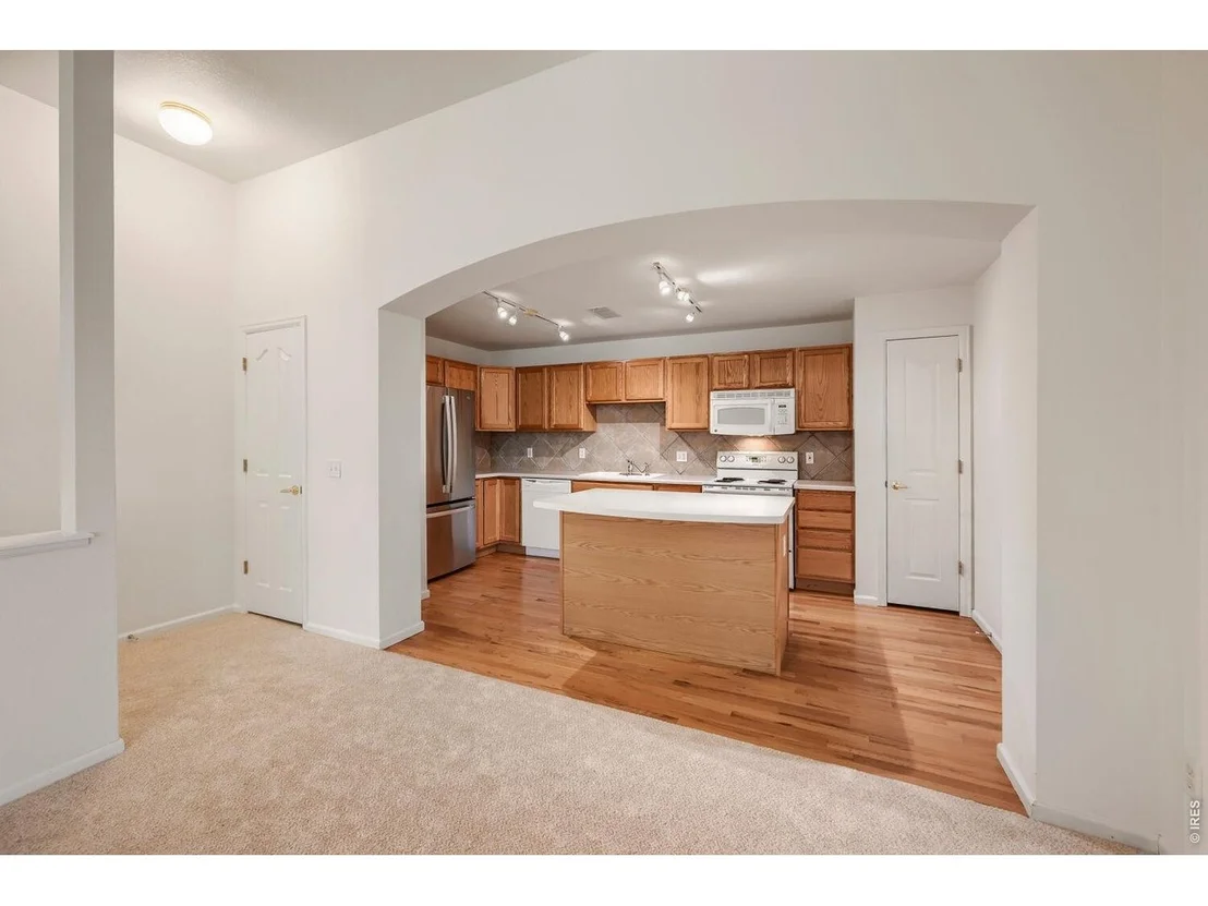 Photo of 2927 Whitetail Cir