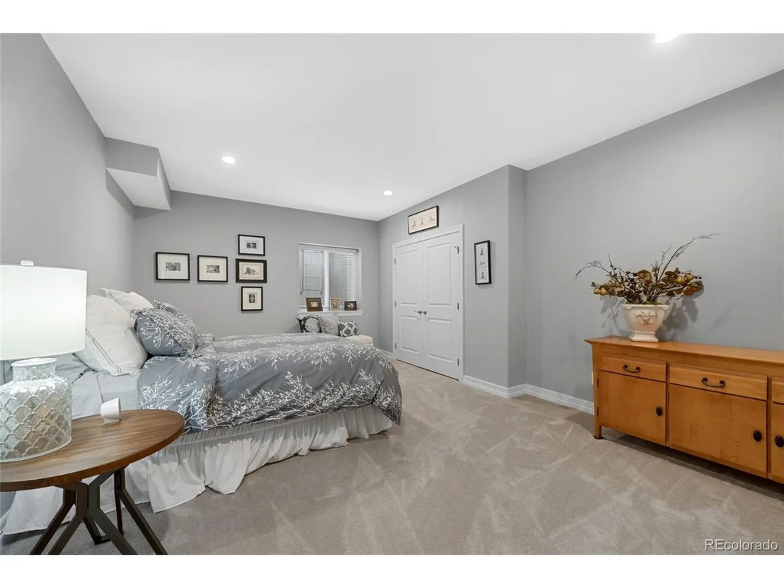 Photo of 445 Winterthur Cir