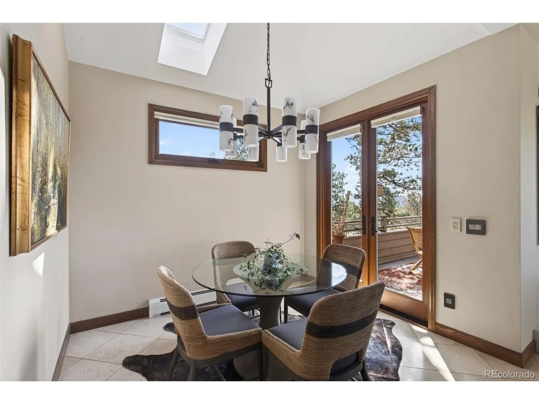 Photo of 1674 Tamarac Dr