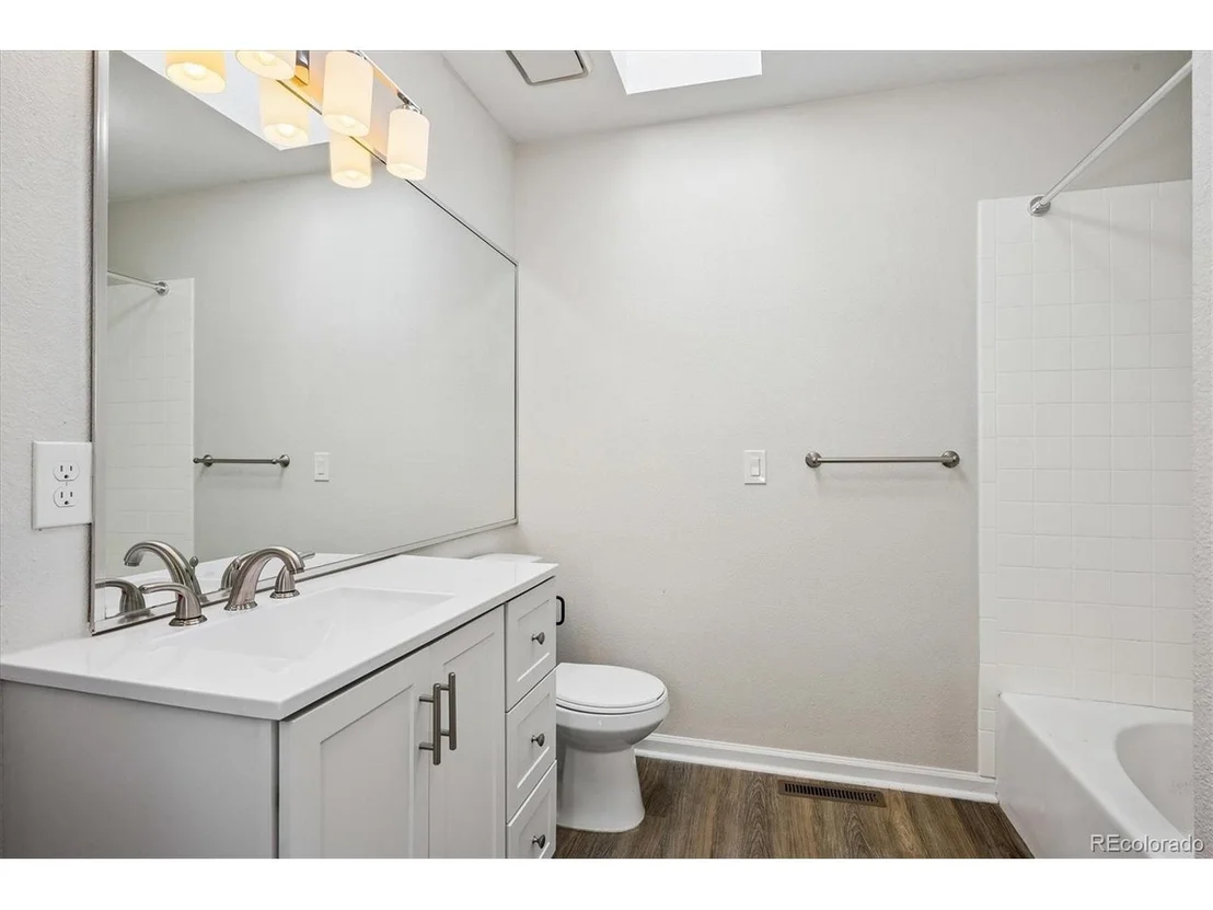 Photo of 11601 E Cornell Cir