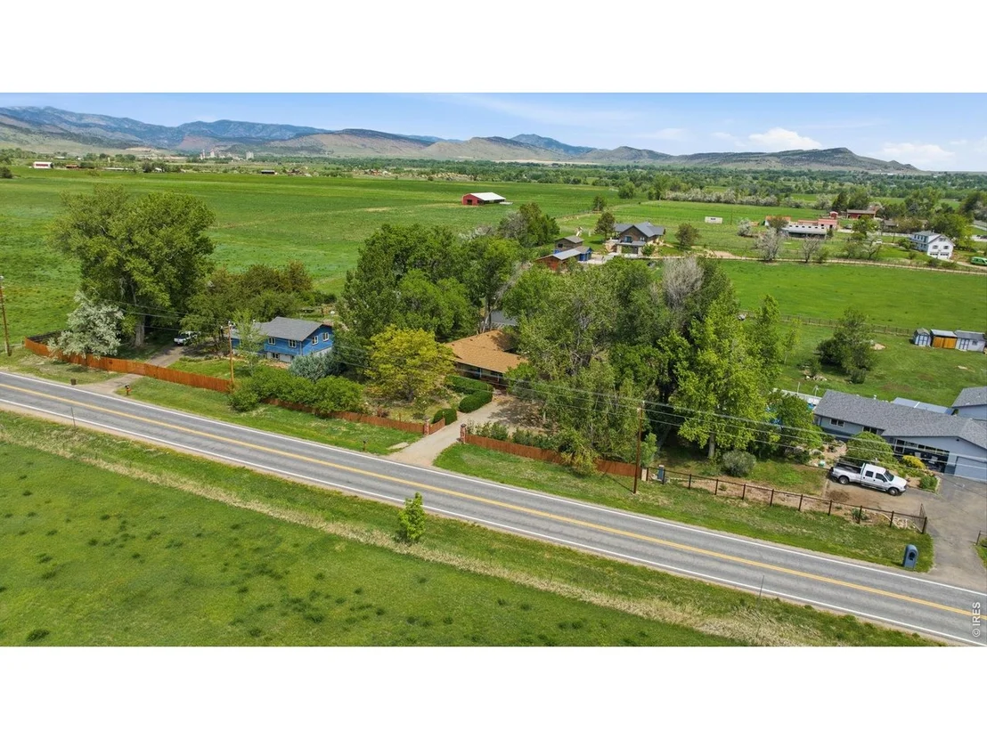 Photo of 6541 Saint Vrain Rd