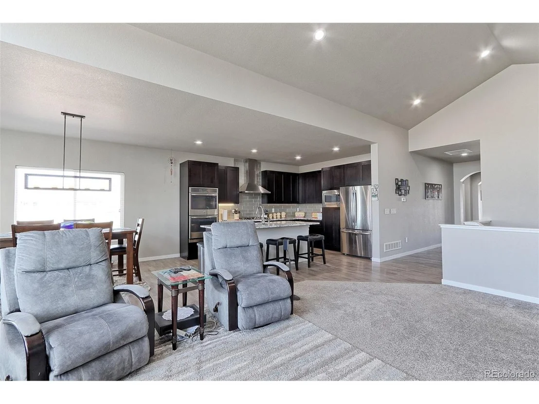 Photo of 465 Wyatt Dr
