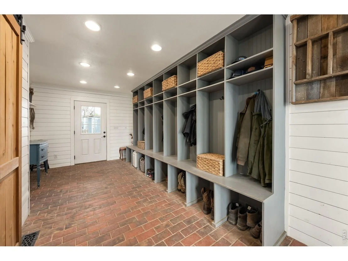 Photo of 37648 County Road 49