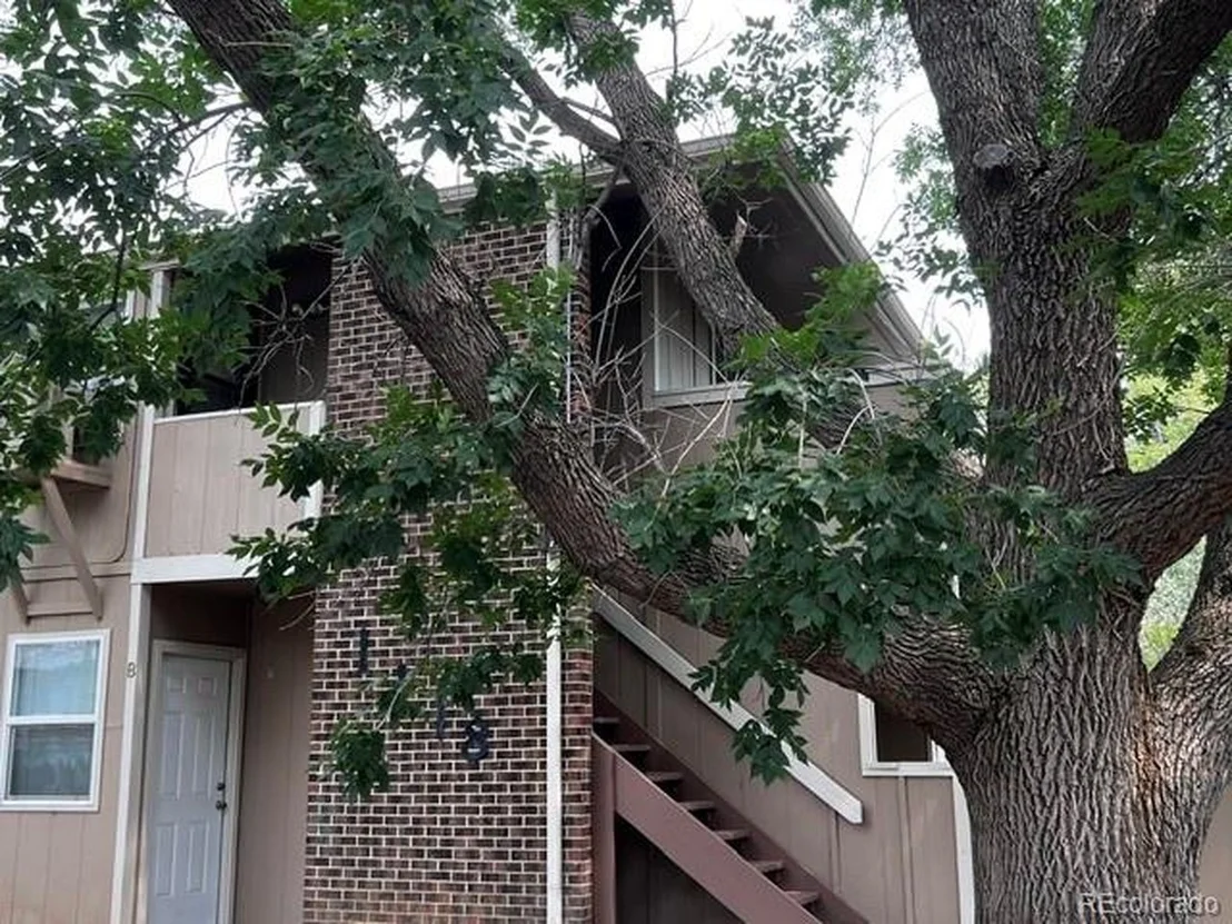 Photo of Unit B at 1118 Centaur Cir