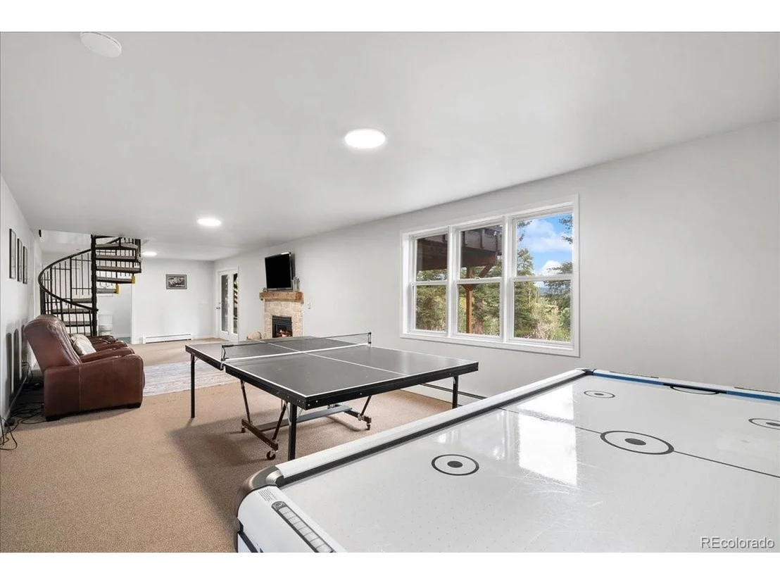 Photo of 271 Sheep Ridge Rd