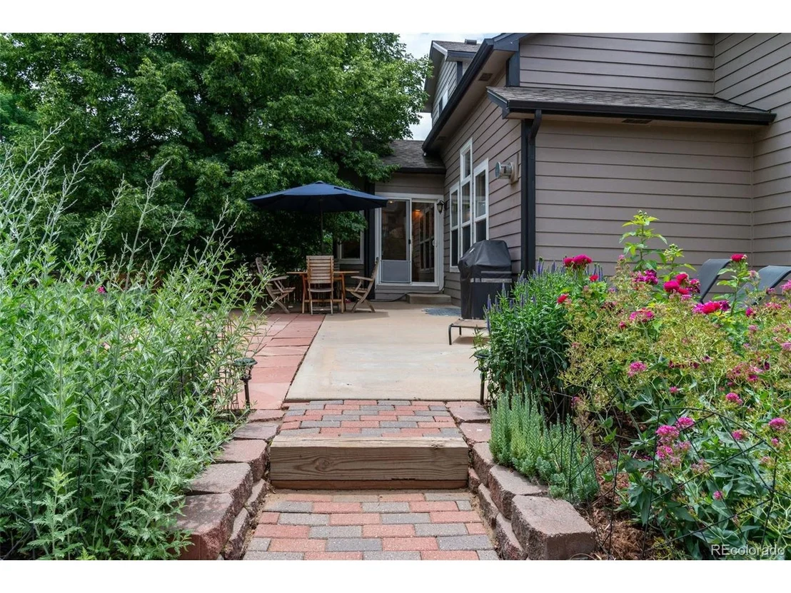 Photo of 2455 Mallard Cir