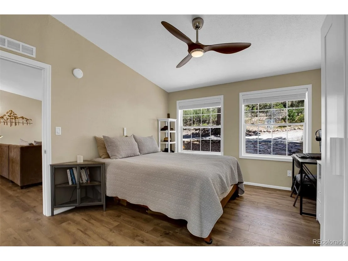 Photo of 803 Bonell Dr
