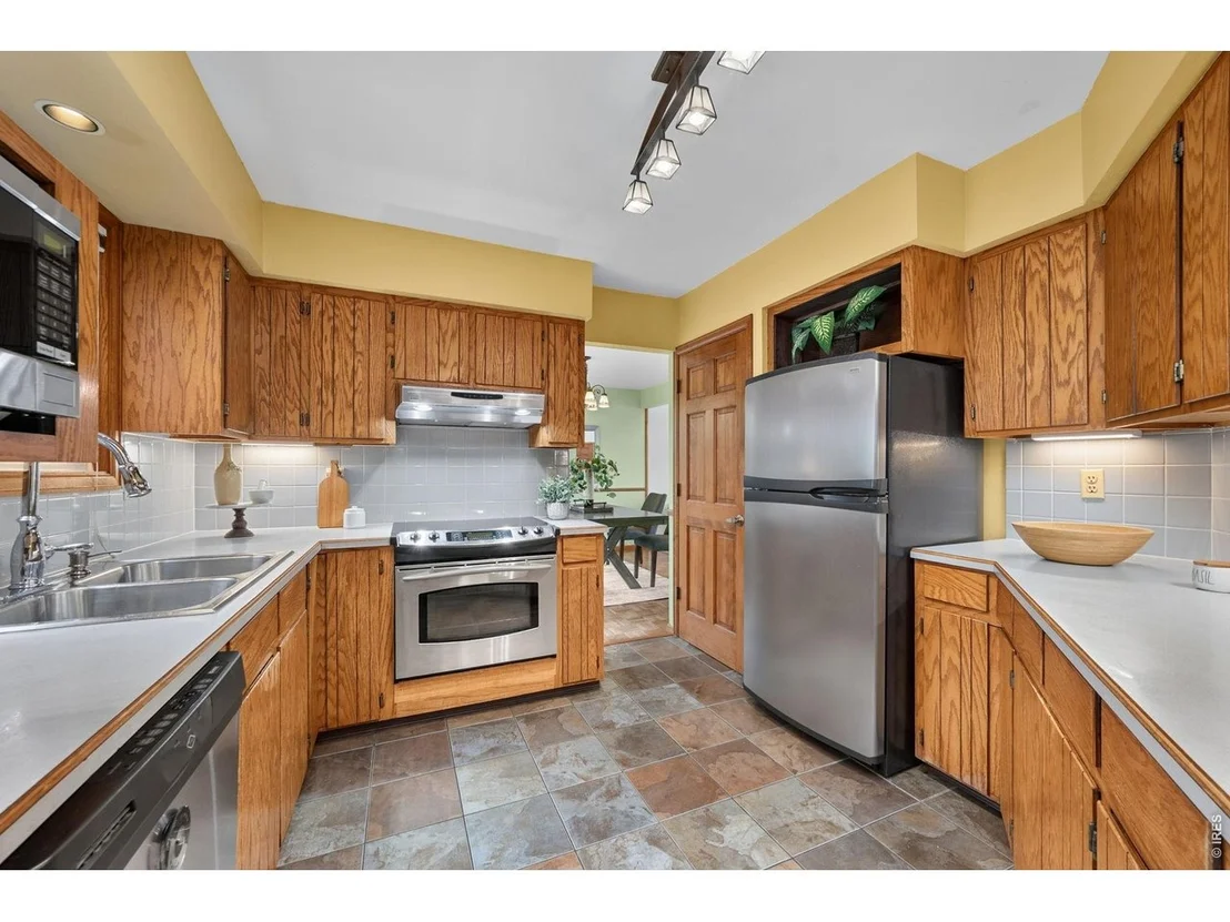 Photo of 1841 Silver Leaf Dr