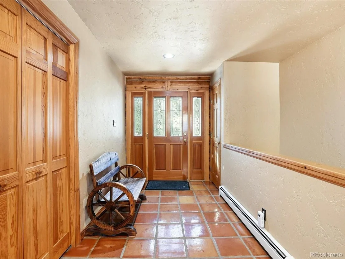 Photo of 8220 Iowa Gulch Rd