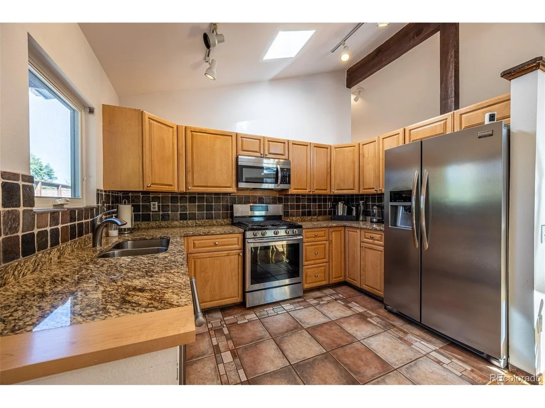 Photo of 1424 Cypress Cir