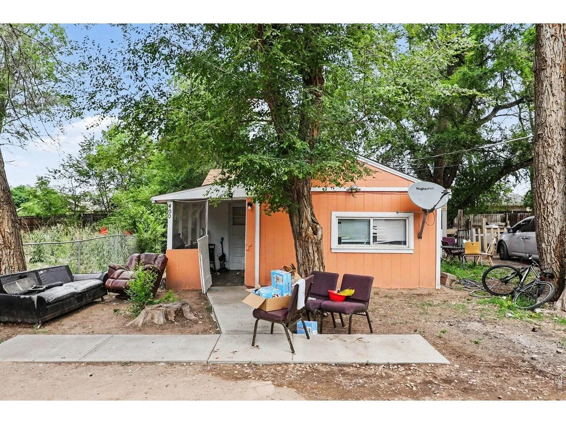 Photo of 400 22nd Ave