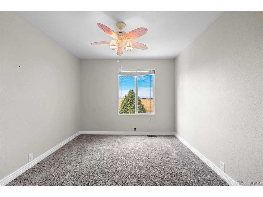 Photo of 9941 Chambers Dr