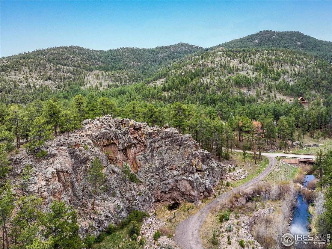 Photo of 1289 Kiowa Rd