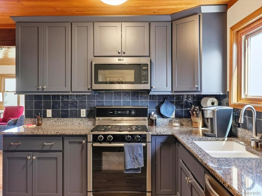 Photo of 345 Deer Trail Cir
