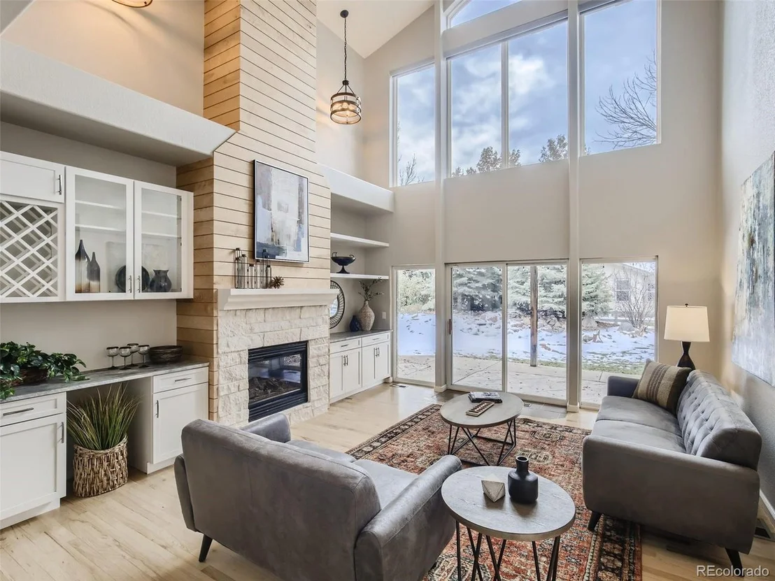 Photo of 1031 Willow Creek Cir