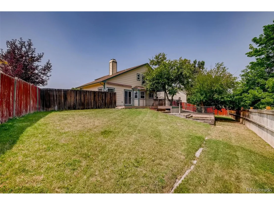 Photo of 642 Howe Cir