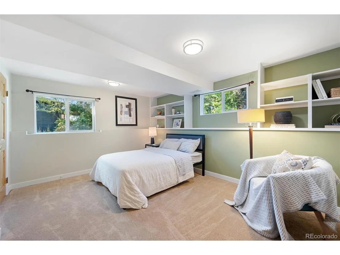 Photo of 7785 Lowell Blvd