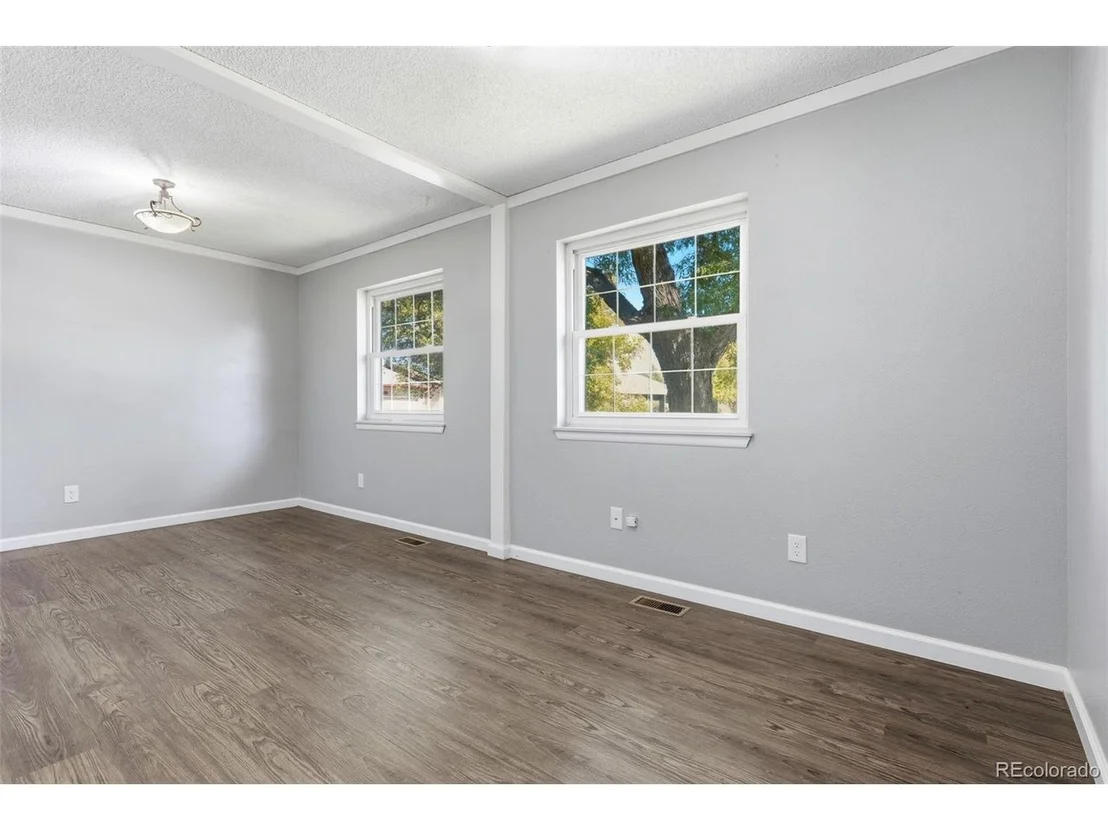 Photo of 2741 W 134th Cir