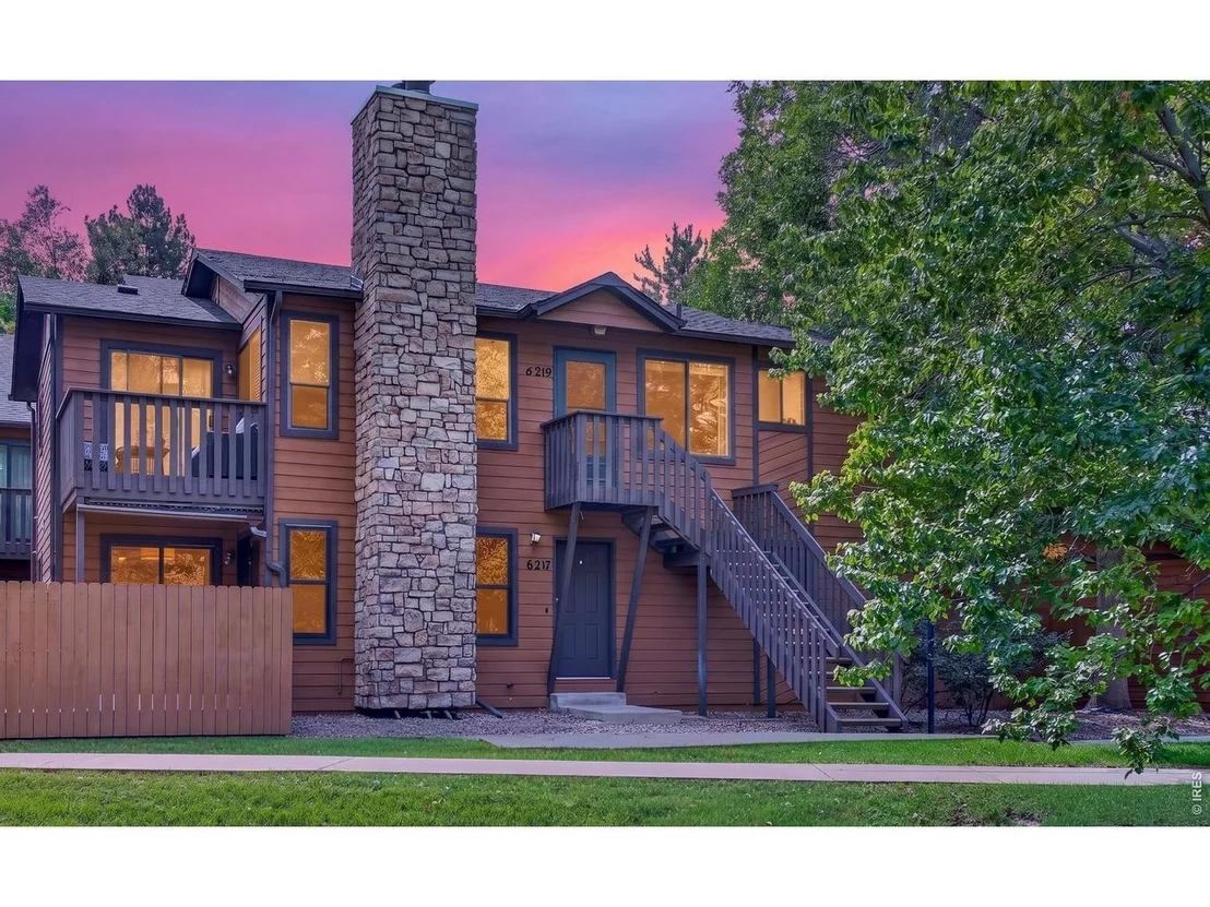 Photo of 6217 Willow Ln