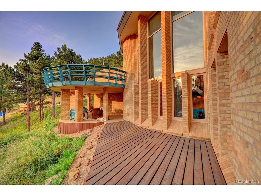 Photo of 218 Anemone Dr