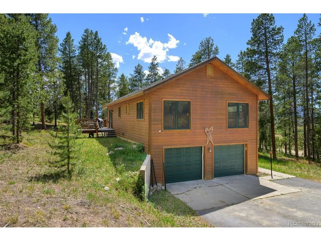 Photo of 72 Golden Dr