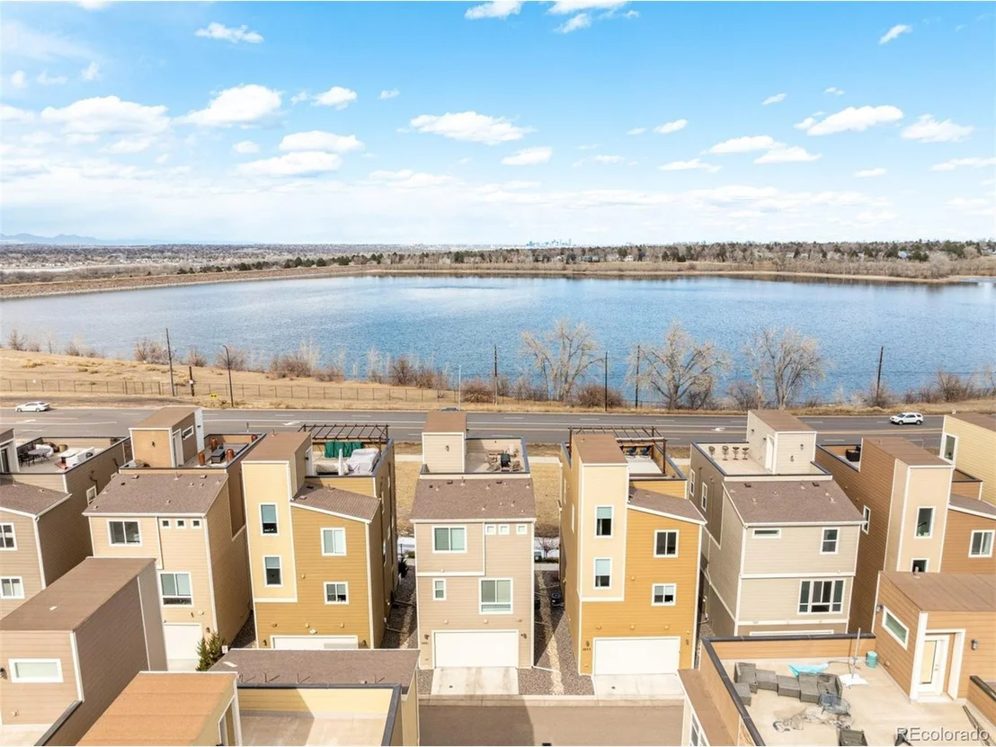 Photo of 2641 Channel Dr