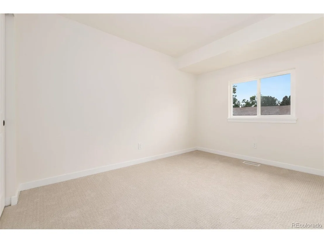 Photo of 10812 Ingalls Cir