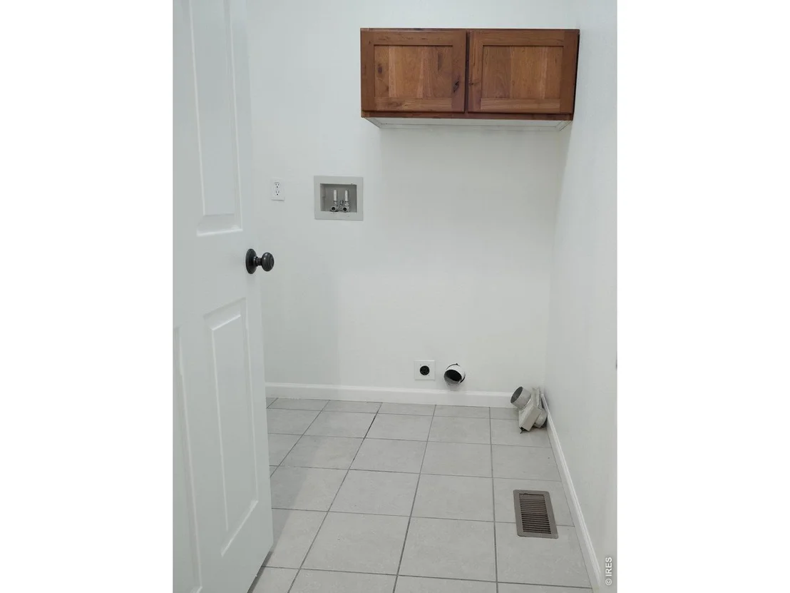 Photo of 14044 Cottonwood Cir