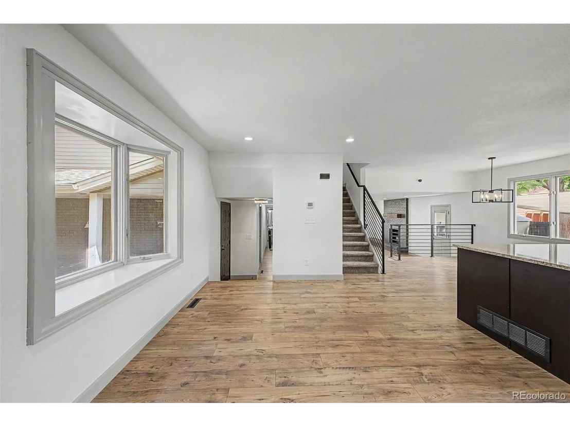 Photo of 2823 Humboldt Cir