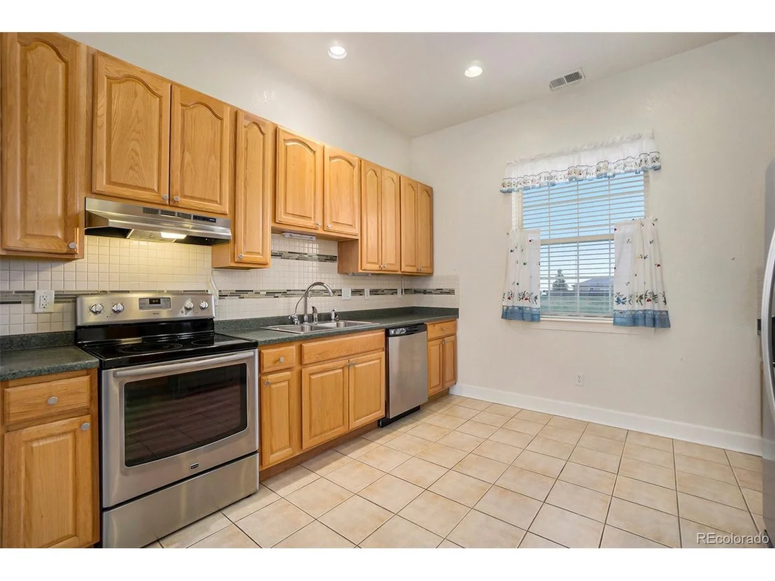 Photo of 9575 Mcguire Ave