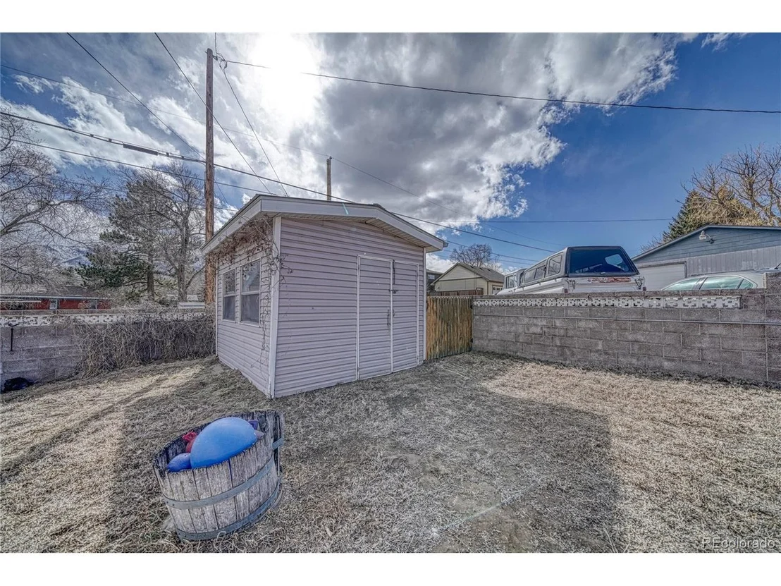 Photo of 303 Crestone Ave