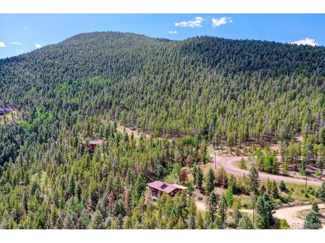 Photo of 25038 Red Cloud Dr