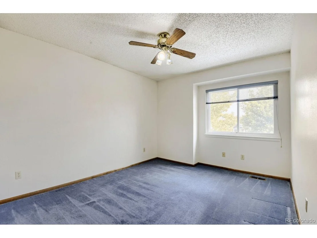 Photo of 6254 Laguna Cir